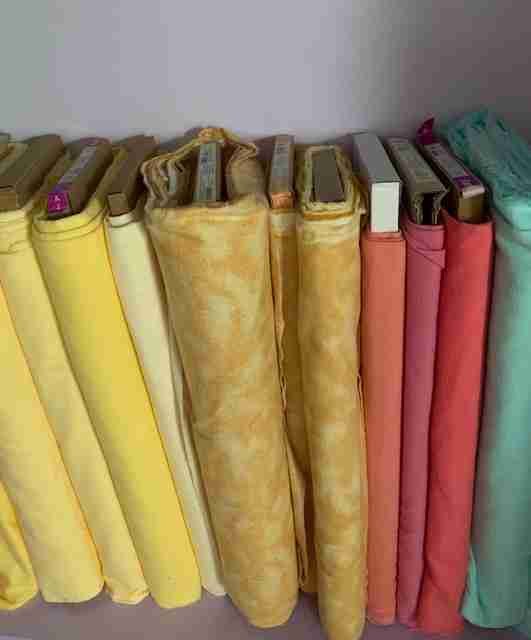 Choosing Fabric for Handmade Baby Crib Quilts